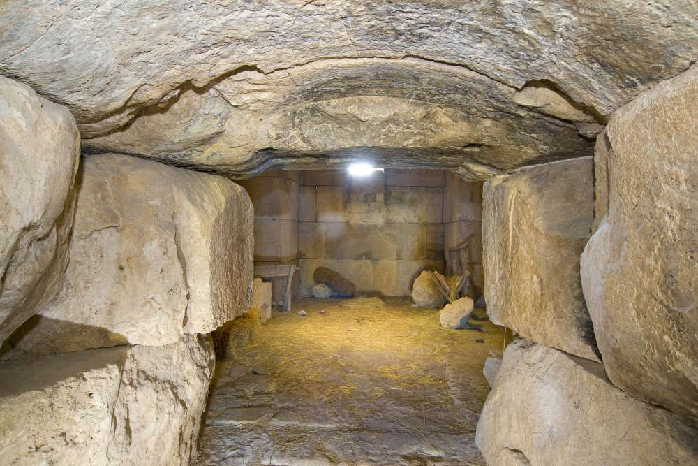 Grotta dei Massacci: unica come Castel Sant’Angelo